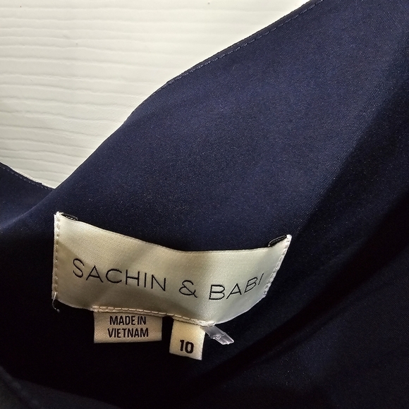 Sachin + Babi Chelsea Gown - Navy & Ivory Peony - Picture 4 of 8